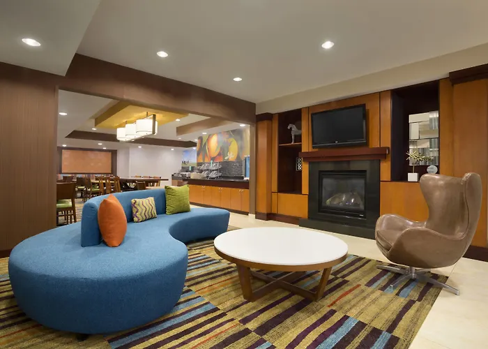 Fairfield Inn & Suites Fort Worth University Drive