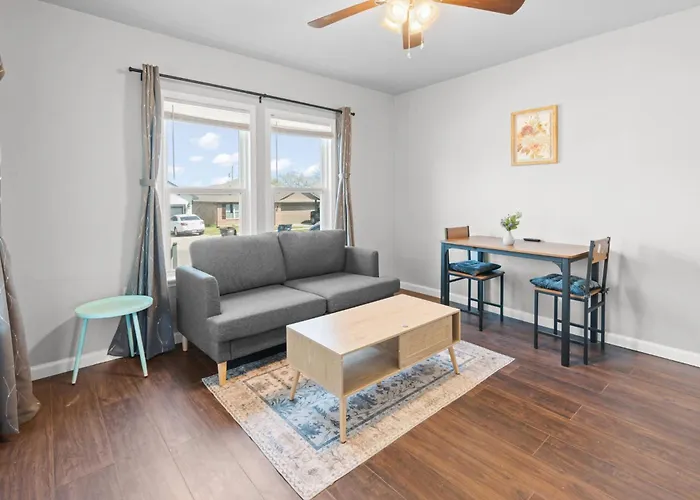 Stylish 1-Bedroom Retreat In Fort Worth