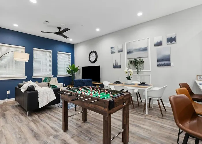 The Opal 2Bd Towenhouse 7St Walkable