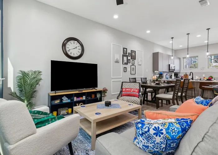 The Euclase 2Bd Townhouse In The Heart Of Fortworth