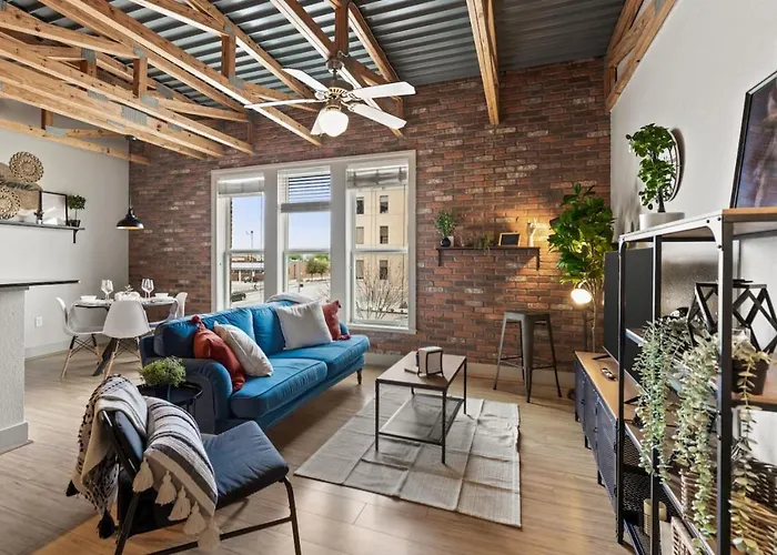 Intimate 2Bd With Unique Style In The Heart Of Fortworth