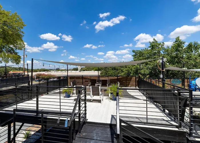 Patio - Covered Terrace - Steps To Tcu
