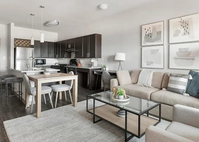 Landing Beautiful 1Bd Game Room Pool