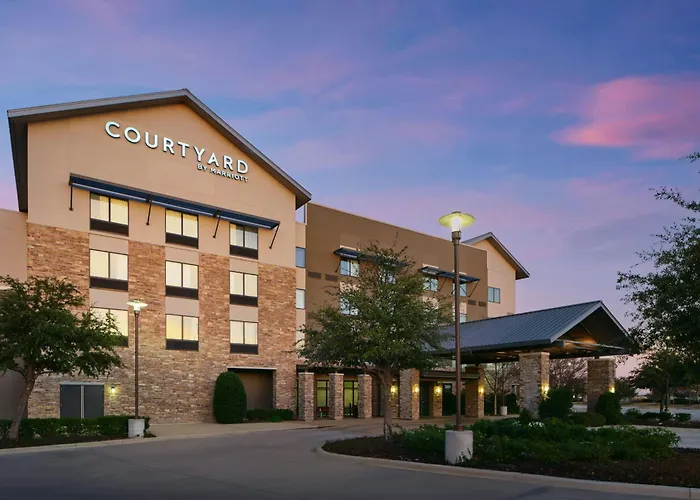Courtyard By Marriott Fort Worth At Alliance Town Center