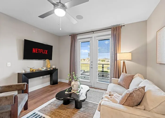Luxury 1Br King Bed In North Fort Worth - Pool, Gym, Parking & Pet Friendly - Stockyards & World Cup