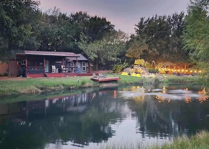 A Little Piece Of Country Cabin Retreat