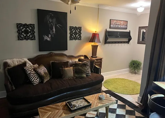 3774 Bertrose Cowtown