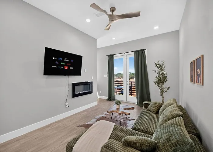 Greenhorn Ranch Dual Suite Near Tcu