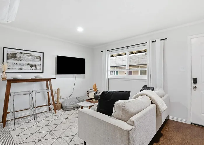 Cozy Apartment Near Tcu - Free Parking Kitchen & Wifi