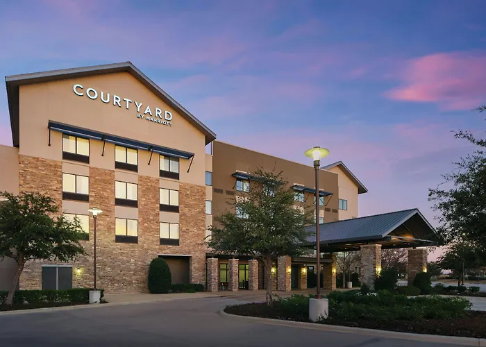 Courtyard By Marriott Fort Worth At Alliance Town Center