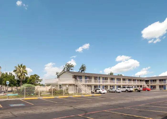 Motel 6-Fort Worth, TX - Seminary